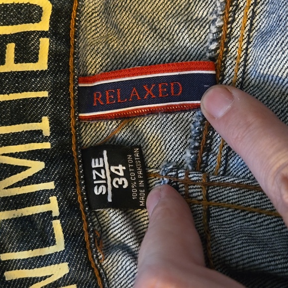 Ecko Unlimited Relaxed Fit Jeans - Picture 8 of 11